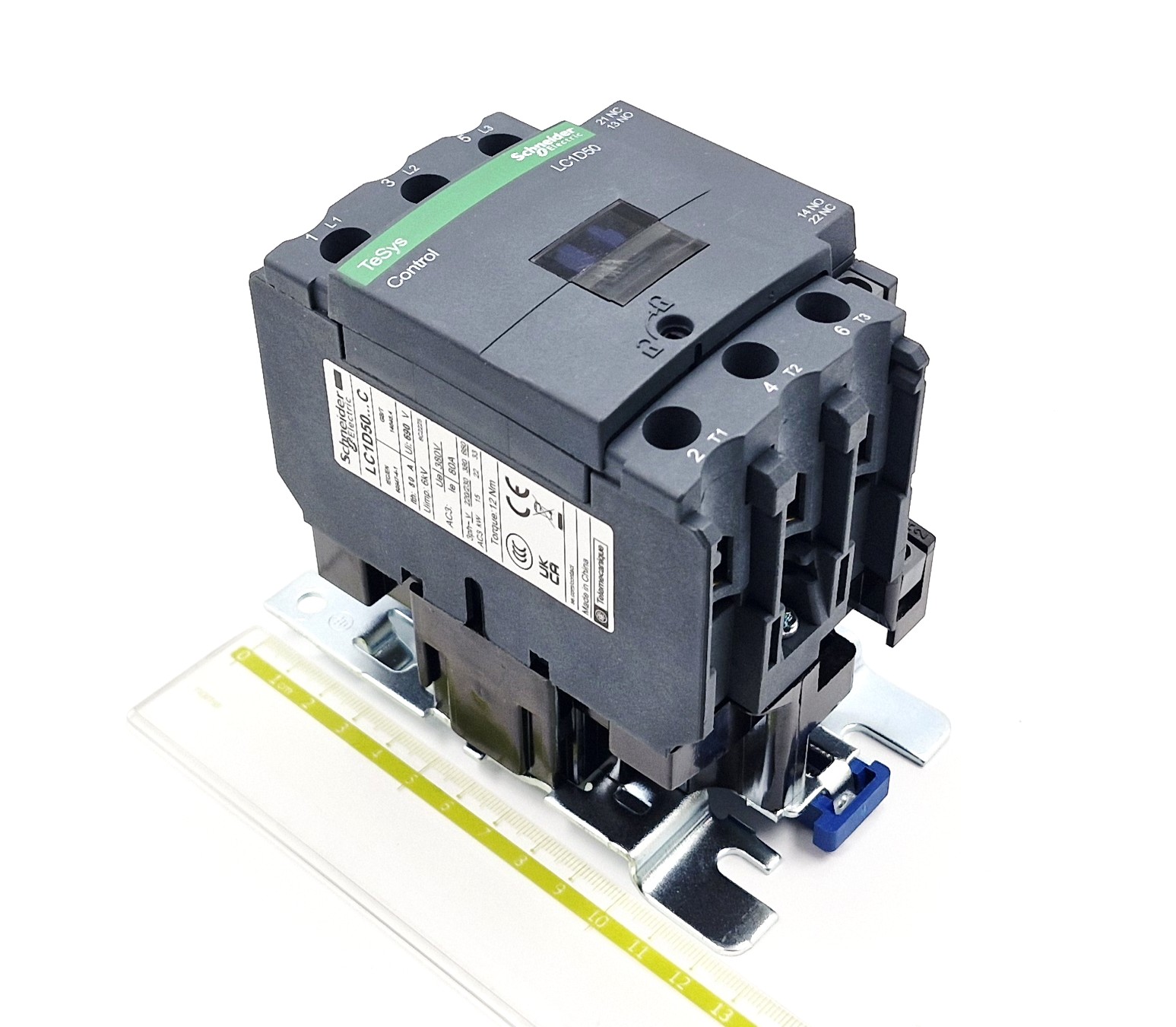 LC1-D50M7C 80A 220-240VAC 22kW 380V 3P 1NO+1NC Schneider Electric контактор