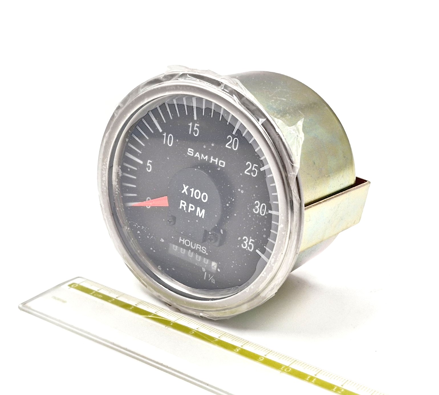 G-TM35-A 0-3500rpm 12-24VDC SamHo тахометр электронный (ф-86мм)