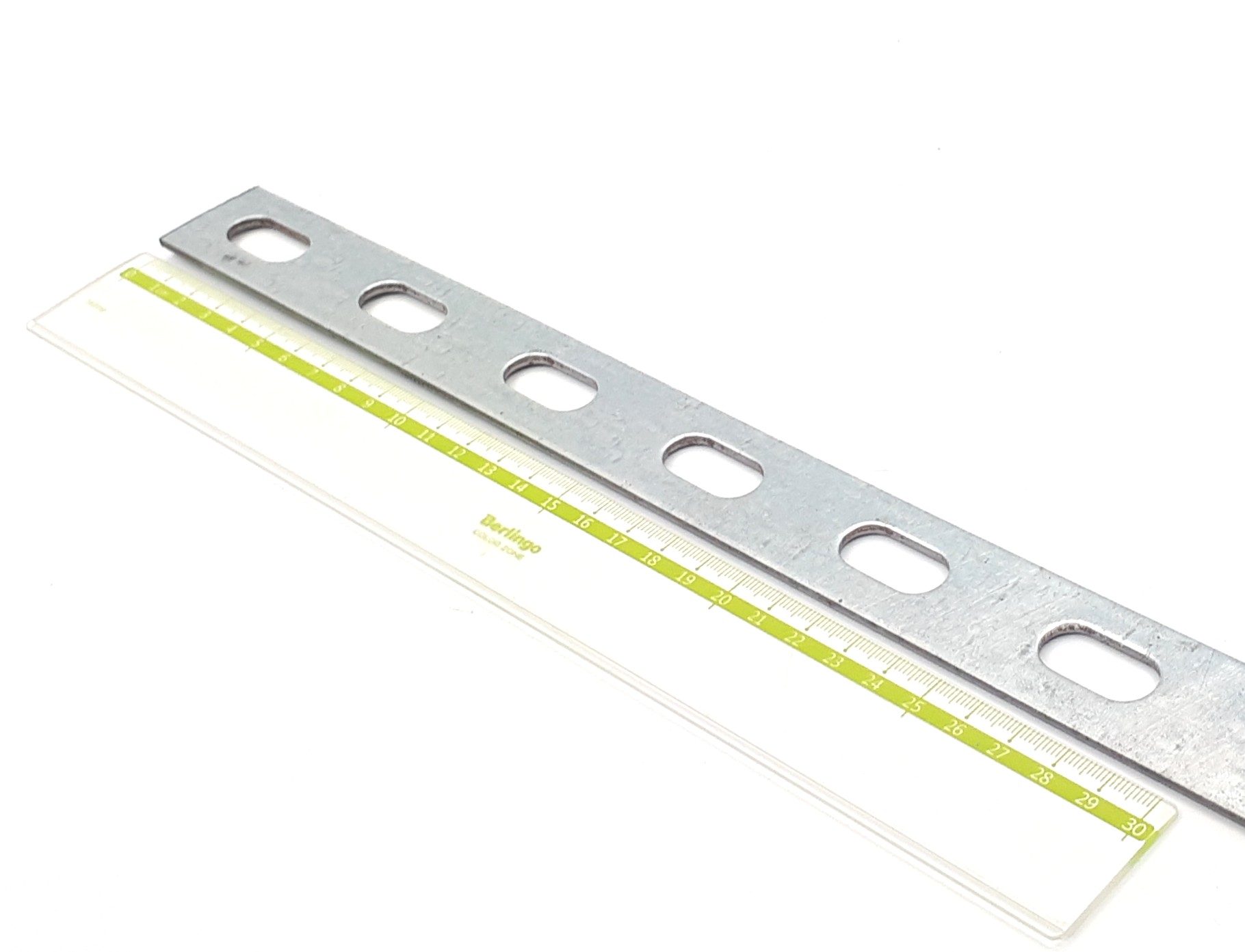 ПП30х3 1m полоса перфорированная оцинкованная монтажная (25x13mm)
