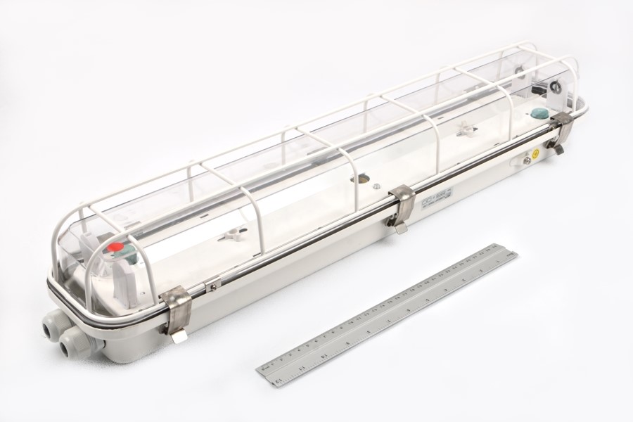 FPC28-2GE 2х18W 230VAC IP67 (решетка) АМЭО светильник люминесцентный аварийный