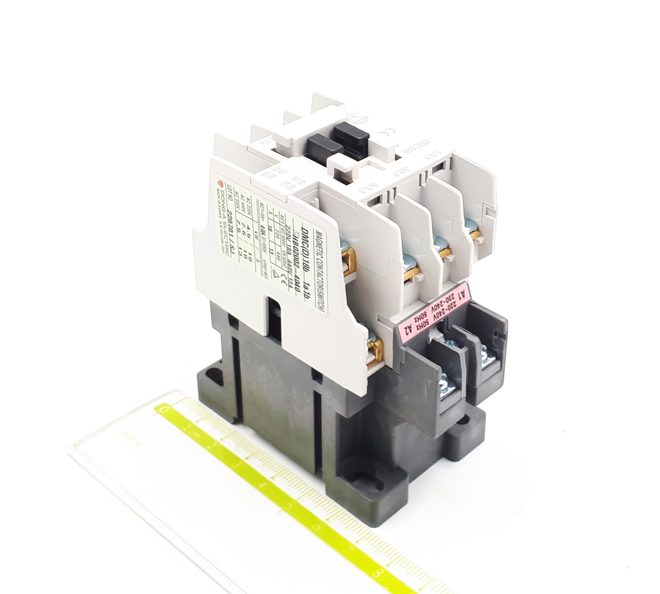 DMC18b 18A 200-220VAC 7,5kW 380-440V 3P 1NO+1NC Dong-A контактор