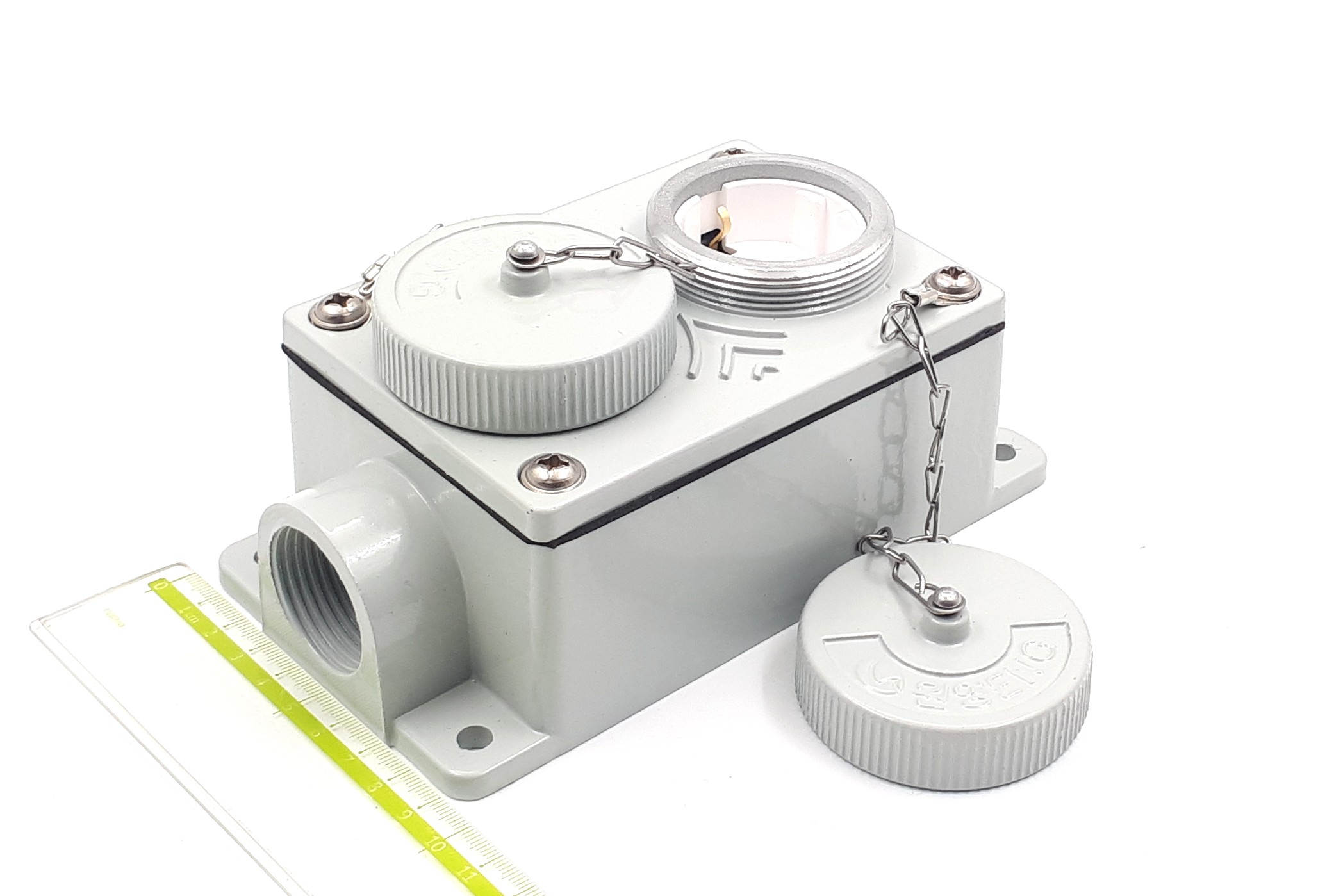 JB100-2 2x2P+E 10A/16A 250V IP67 АМЭО розетка судовая