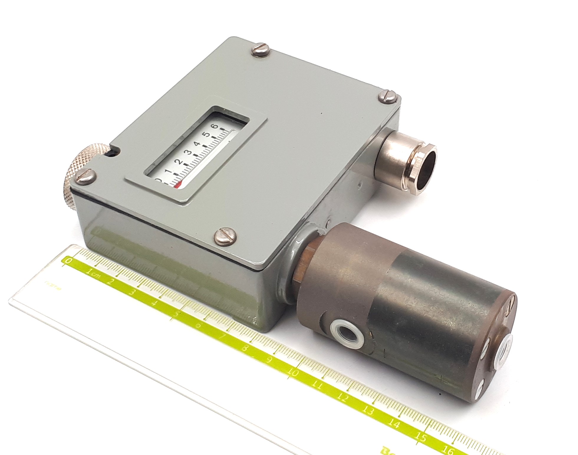 932.2377.933 0-6bar G1/8Rc Trafag датчик реле давления