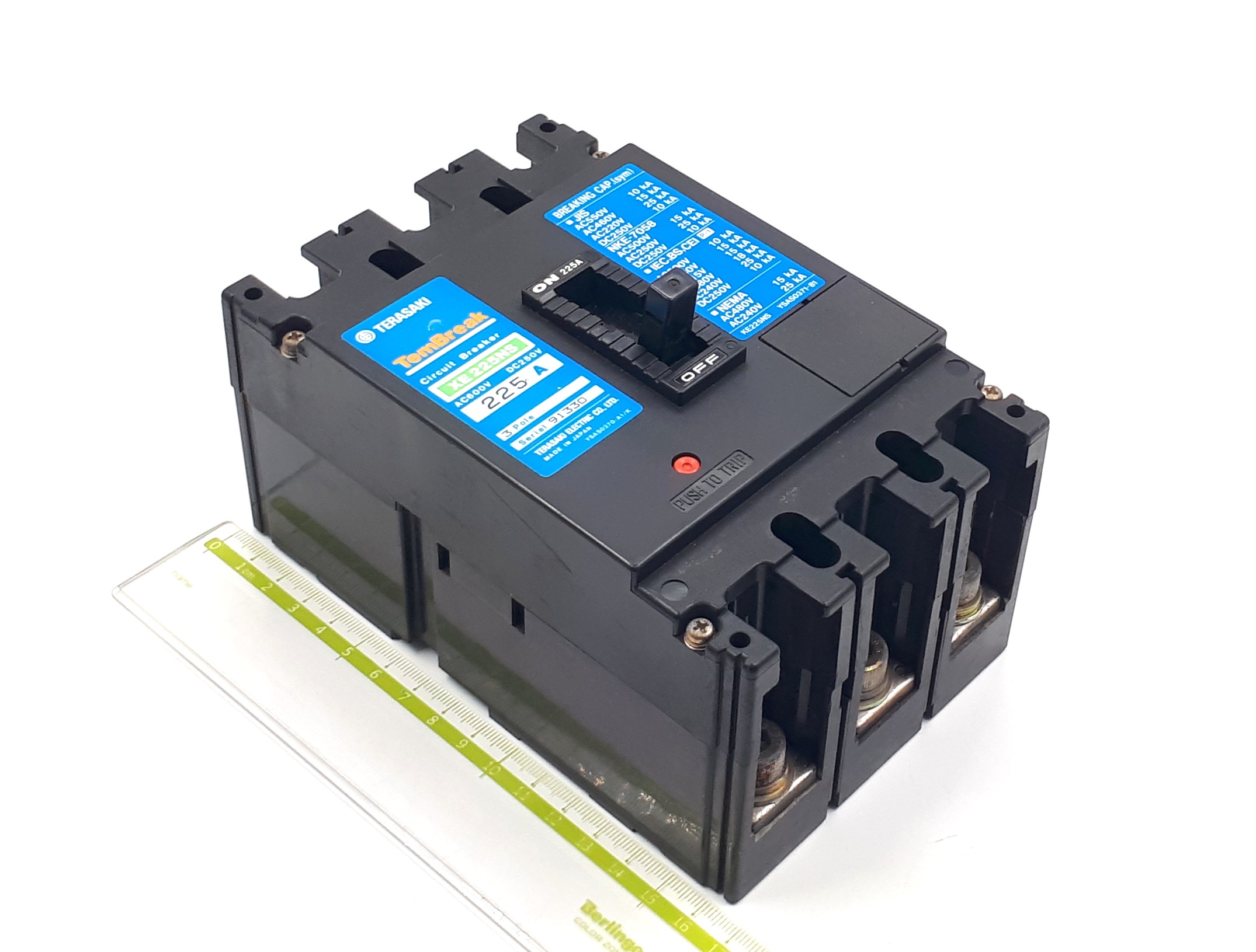 XE225NS 225A 3P 18kA 600V/-250V Terasaki выключатель автоматический