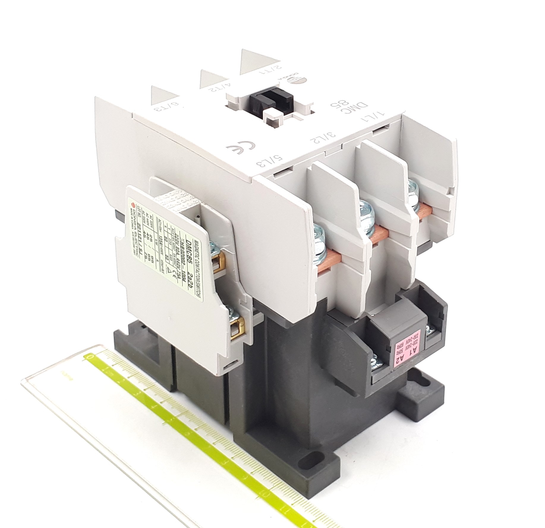 DMC85 85A 200-220VAC 45kW 380-440V 3P 2NO+2NC Dong-A контактор