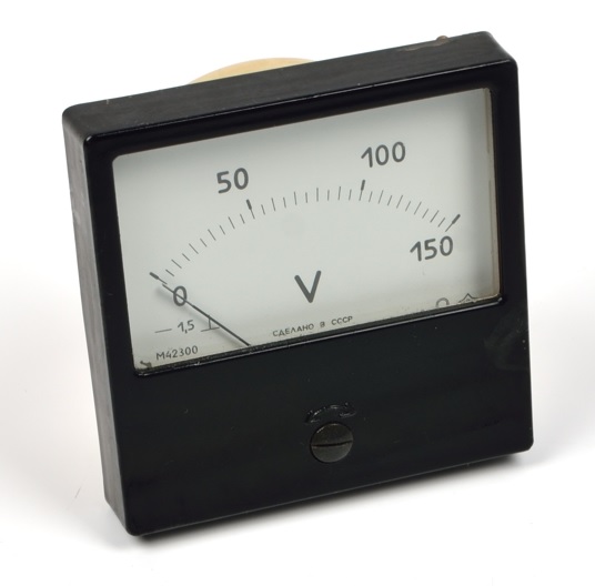 М42300 0-300V вольтметр