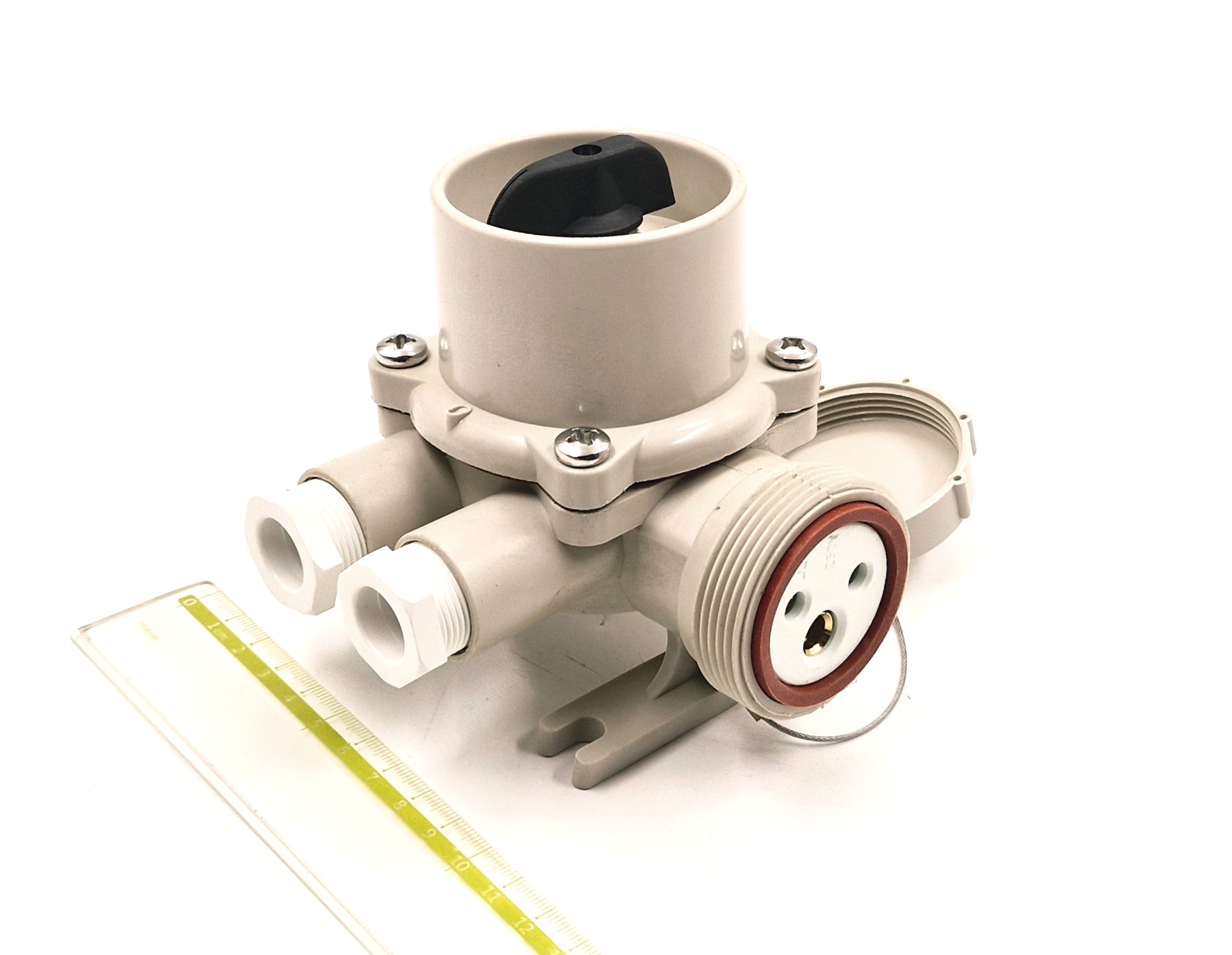 JSN202-3 2P+E 10A/16A 250V IP56  розетка судовая с выключателем