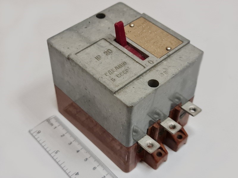 АС25-311-00 ОМ5 0,8А 13Iн 380V 3P AC выключатель автоматический