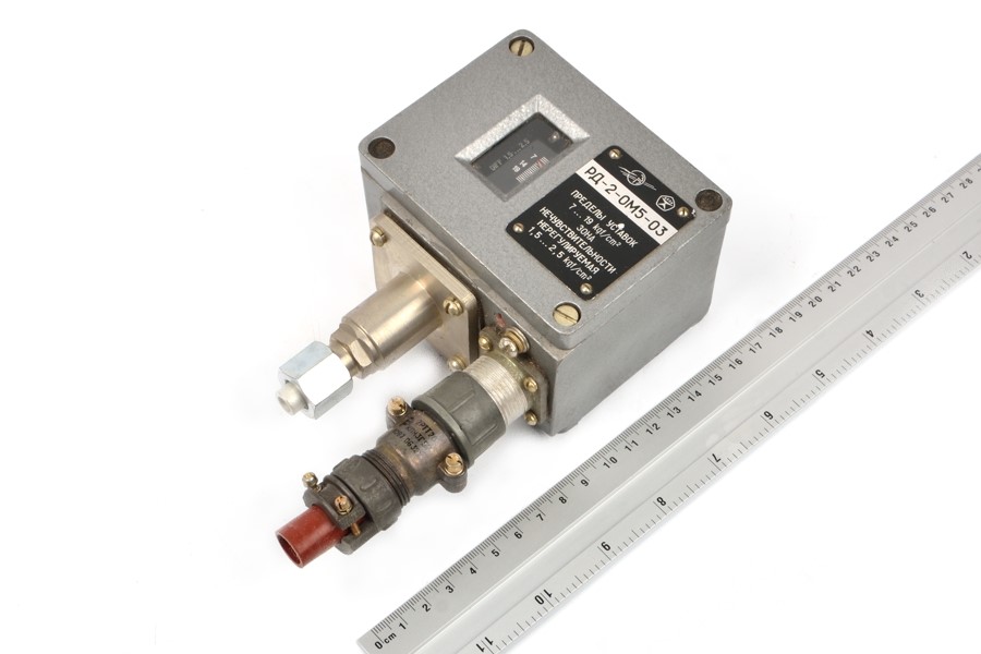 РД-2-ОМ5-03 0,7-1,9MPa датчик реле давления
