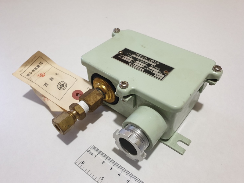FNS-C110WQ 1-10kgf/cm2 Saginomiya датчик реле давления