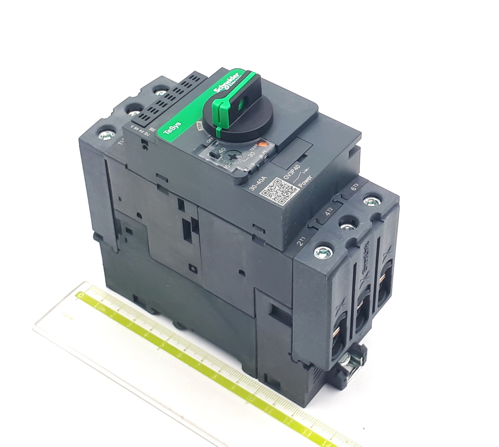 GV3P40 30-40A 3P 1NO+1NC 690V 50/60Hz Schneider Electric выключатель автоматический