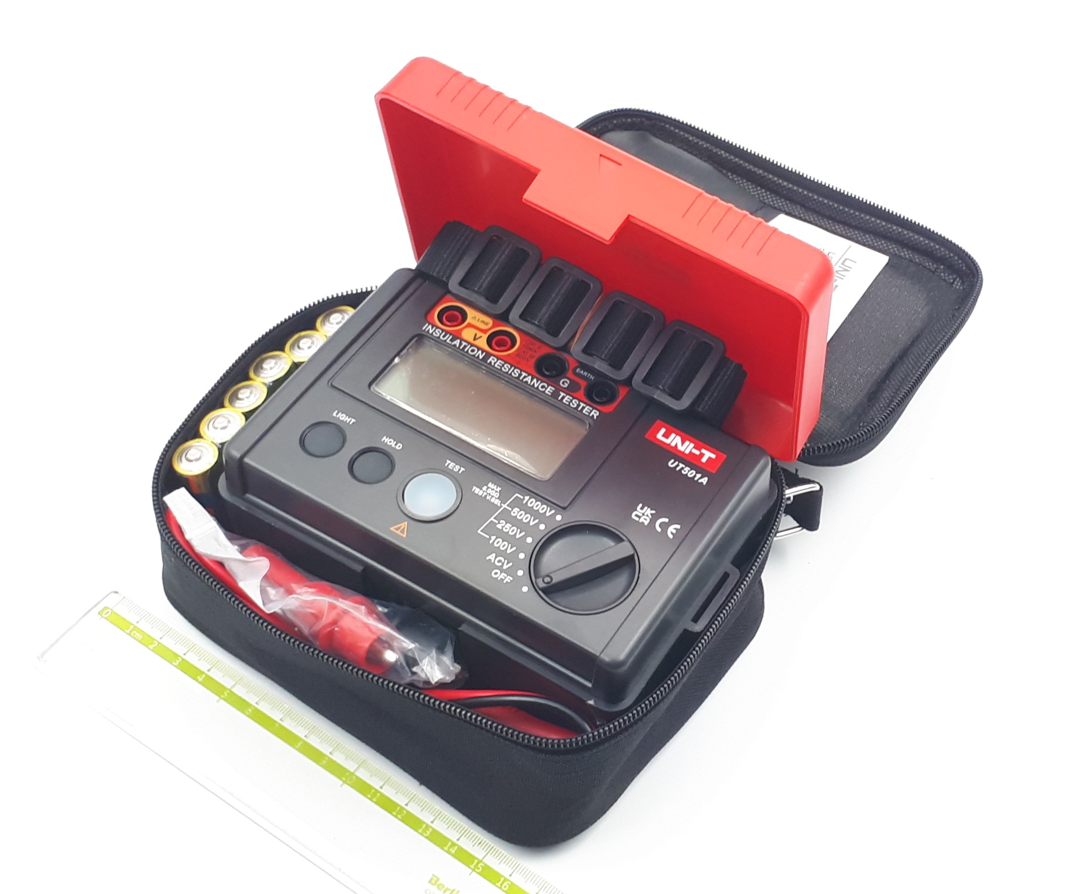 UNI-T UT501A измеритель сопротивления изоляции