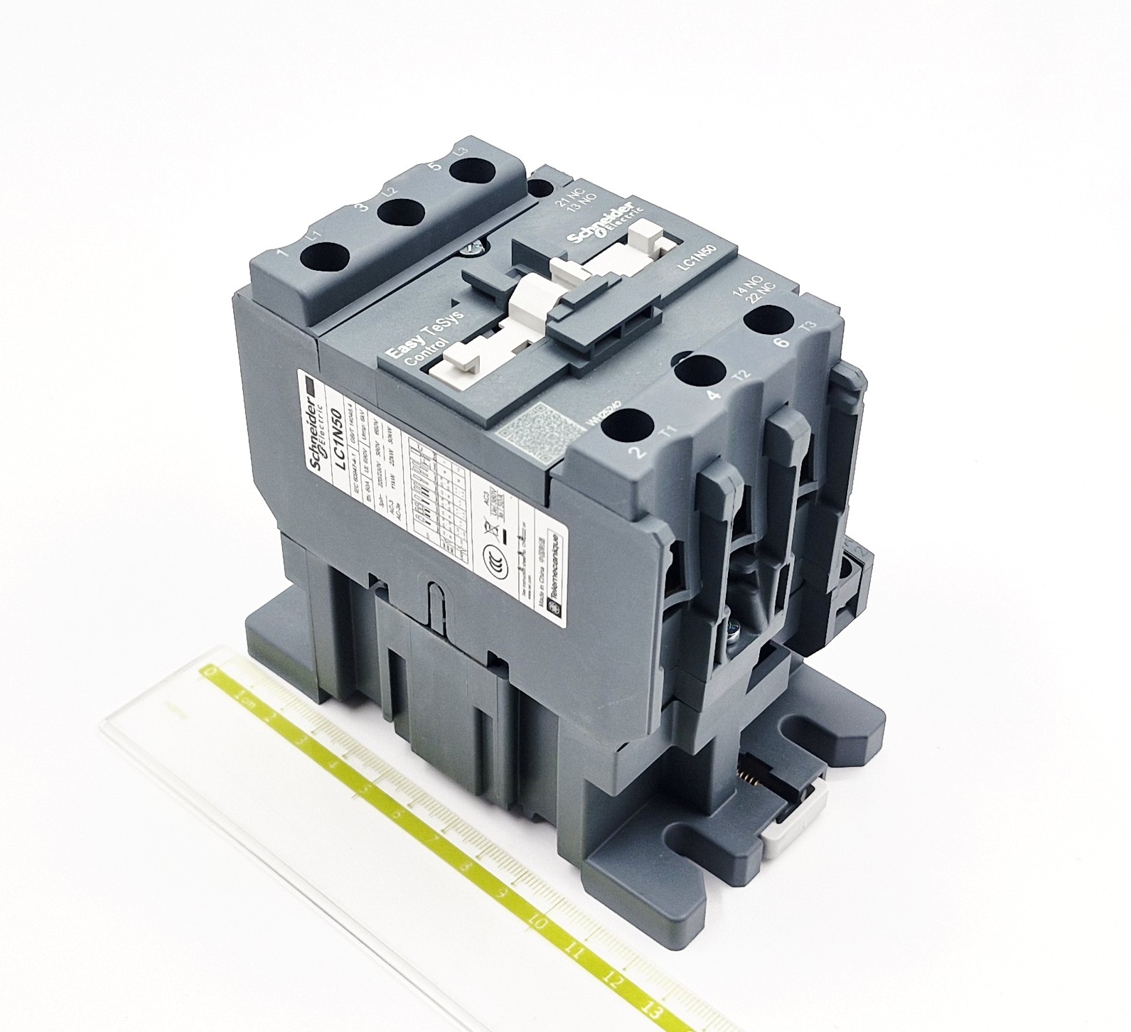 LC1-N50Q5N 80A 380VAC 22kW 380V 3P 1NO+1NC Schneider Electric контактор