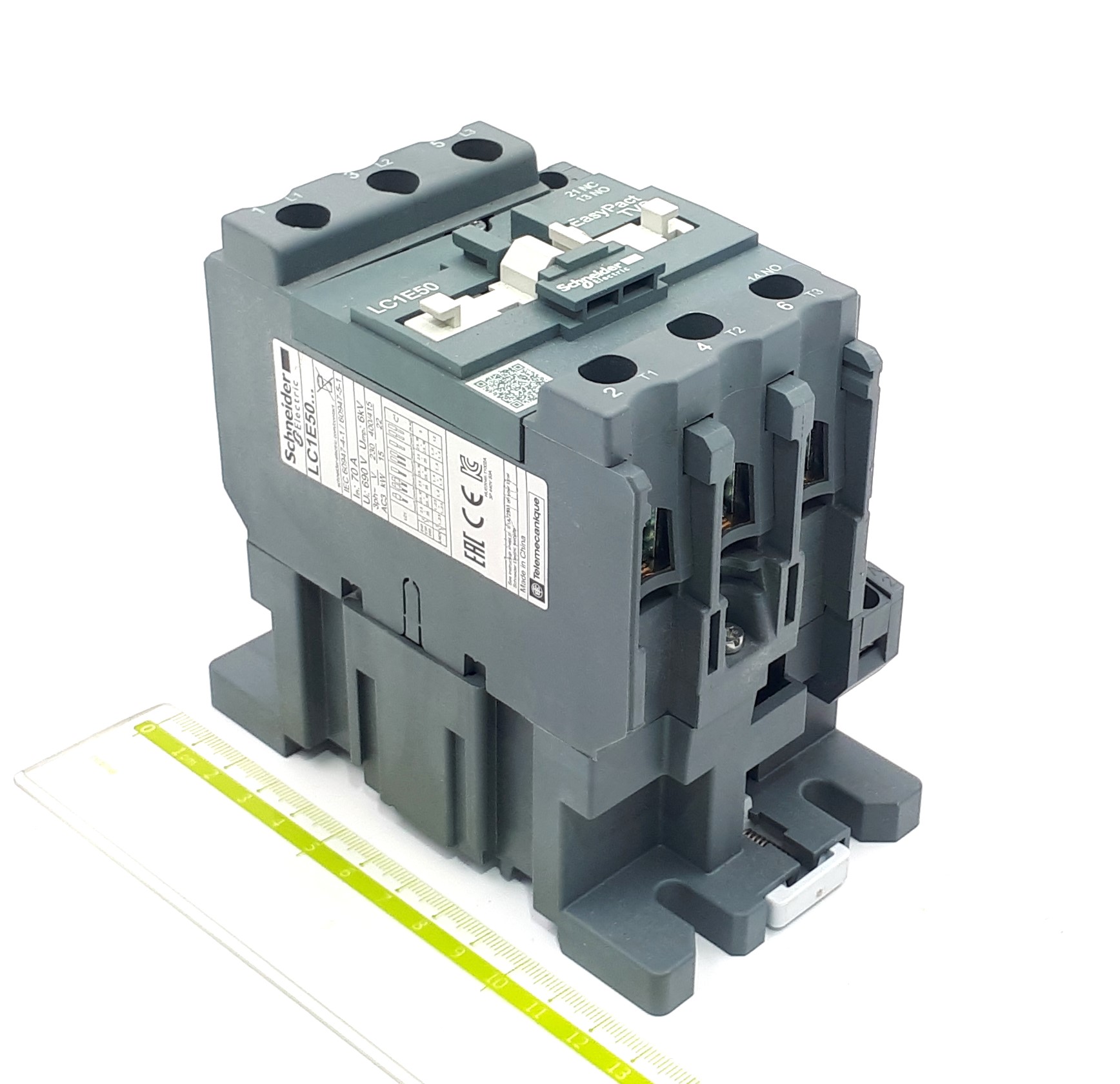 LC1-E50M5 50A 220VAC 22kW 400V 3P 1NO+1NC Schneider Electric контактор