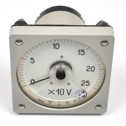 М1611.1 250-0-250V вольтметр
