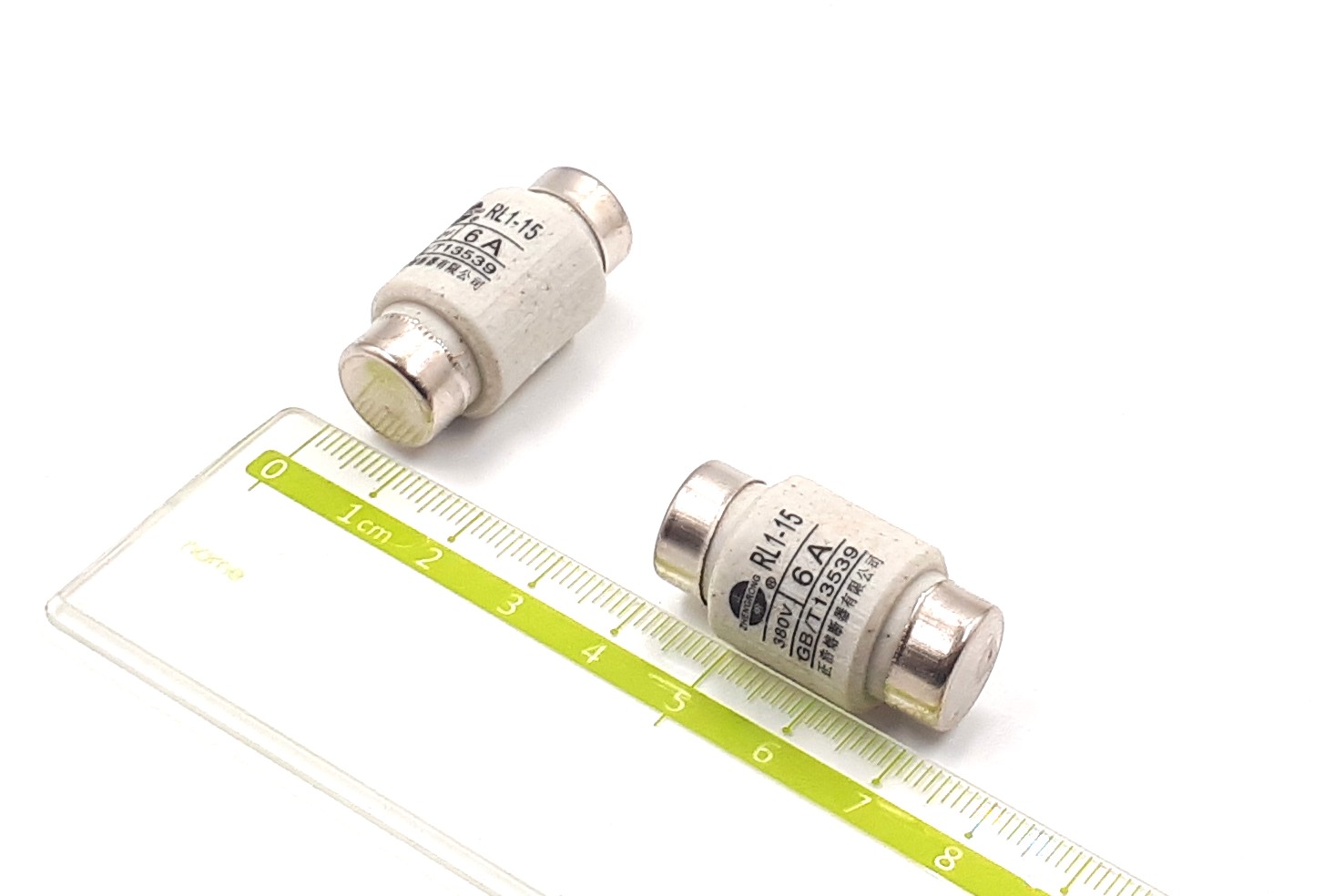 RL1-15 6A 380V 17x34mm вставка плавкая