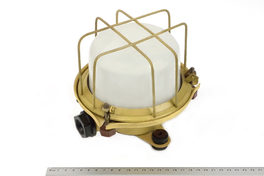 СС-383УЕ 60W 24-230VAC/DC E27 IP55 (опаловый) светильник под лампу накаливания подпалубный