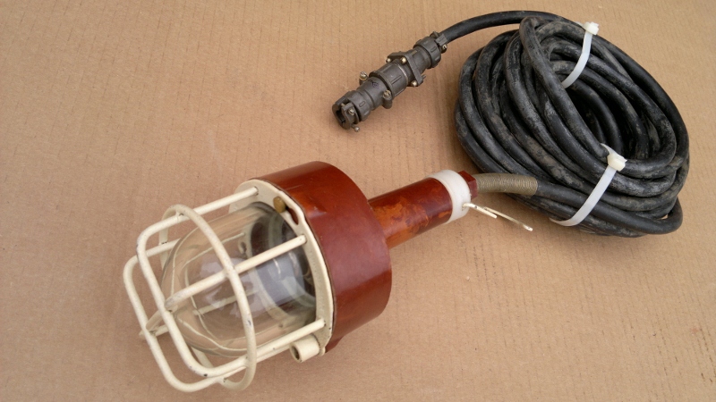 СПВ-25М 25W 12/24VDC 2Ш15 IP65 светильник под лампу накаливания взрывозащищенный переносной
