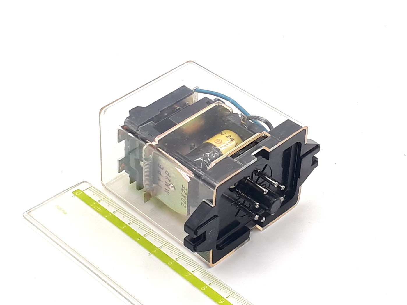 MM2P 16A 24VDC 2NO+2NC 2PDT Omron реле промежуточное