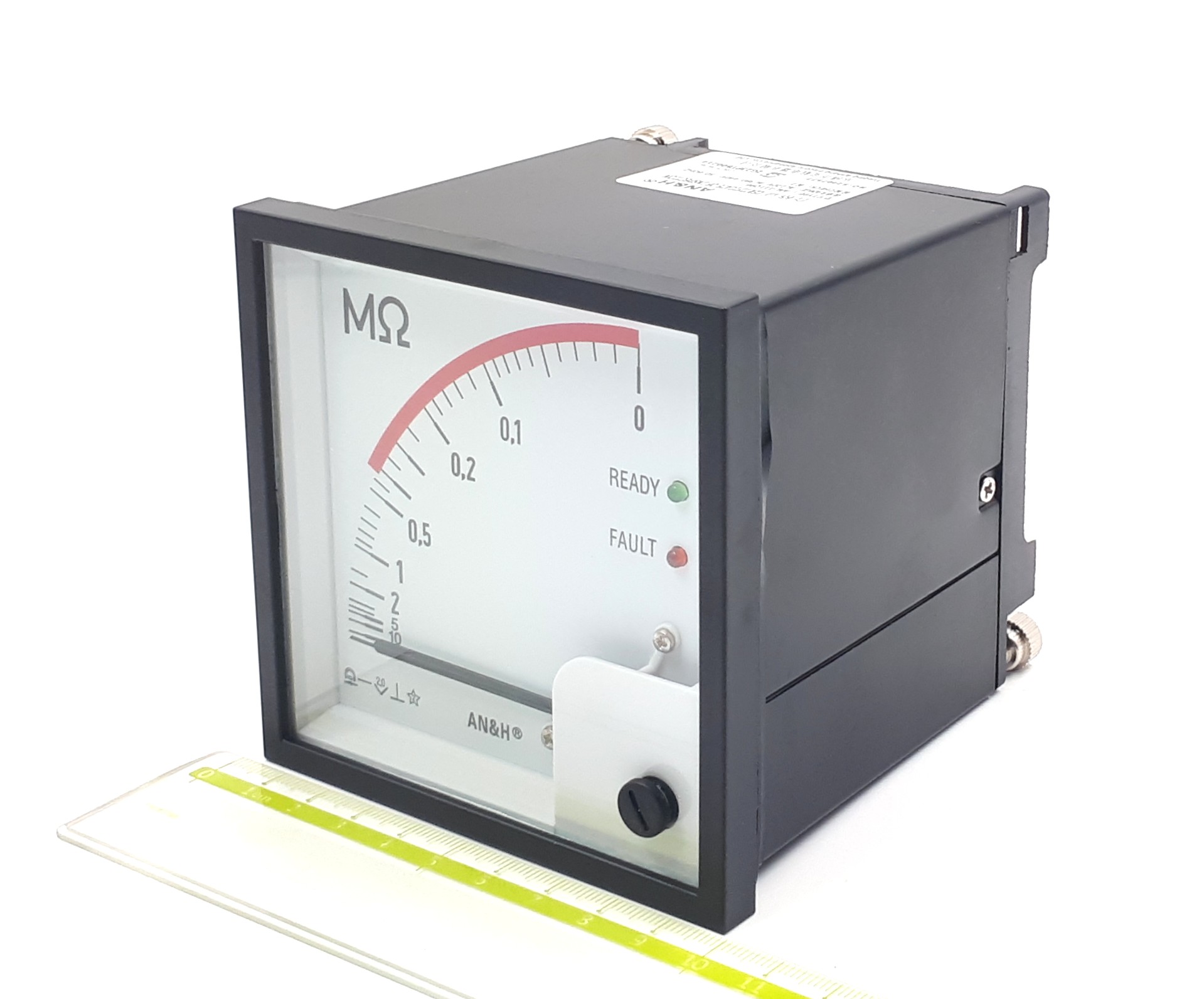 AAL-111Q96 0-0,2-10MOm 100-440VAC AN&H мегаомметр щитовой