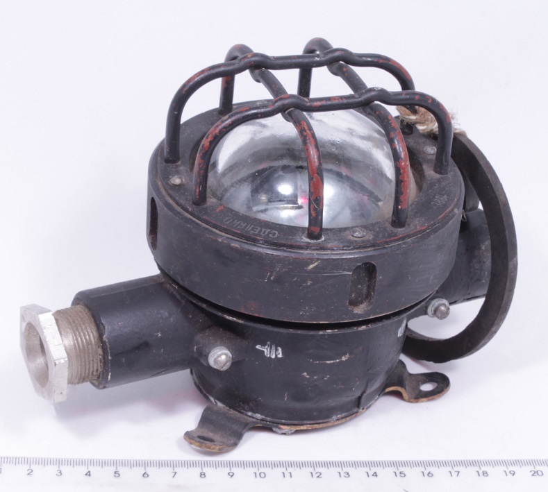 430МВ 26V светильник под лампу накаливания подводный