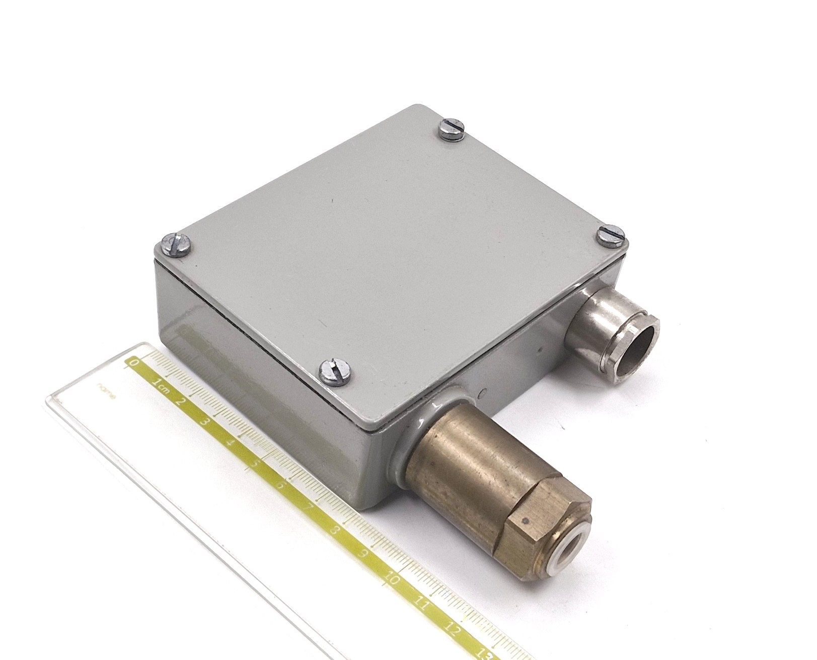 904.2379.905 0-16bar G1/4Rc Trafag датчик реле давления