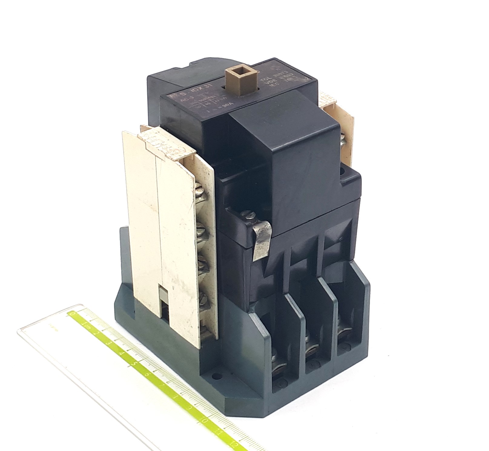 S-IDX31 90A 380VAC 30kW 380V 3P 4NO+4NC Schaltelektronik контактор