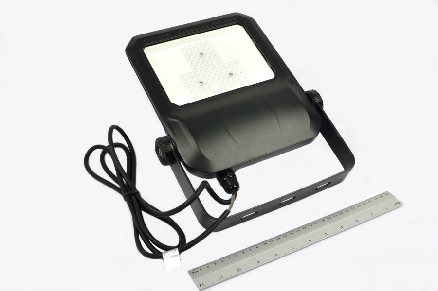 SFD-50 50W 24VDC IP67 80х150° АМЭО прожектор светодиодный судовой