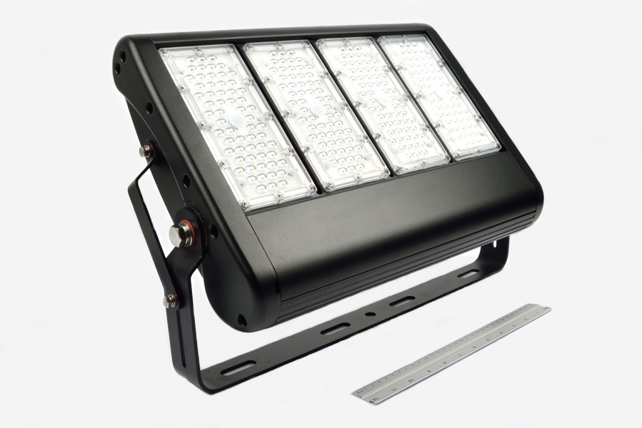 SFD-200 200W 24VDC IP67 85х135° АМЭО прожектор светодиодный судовой