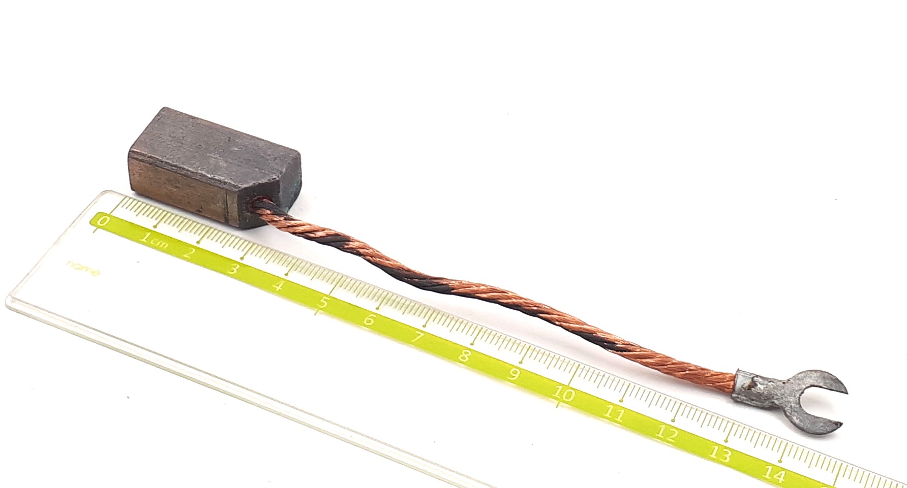 МГ(Е17) 12,5х16х32 К4-2 щетка металлографитная