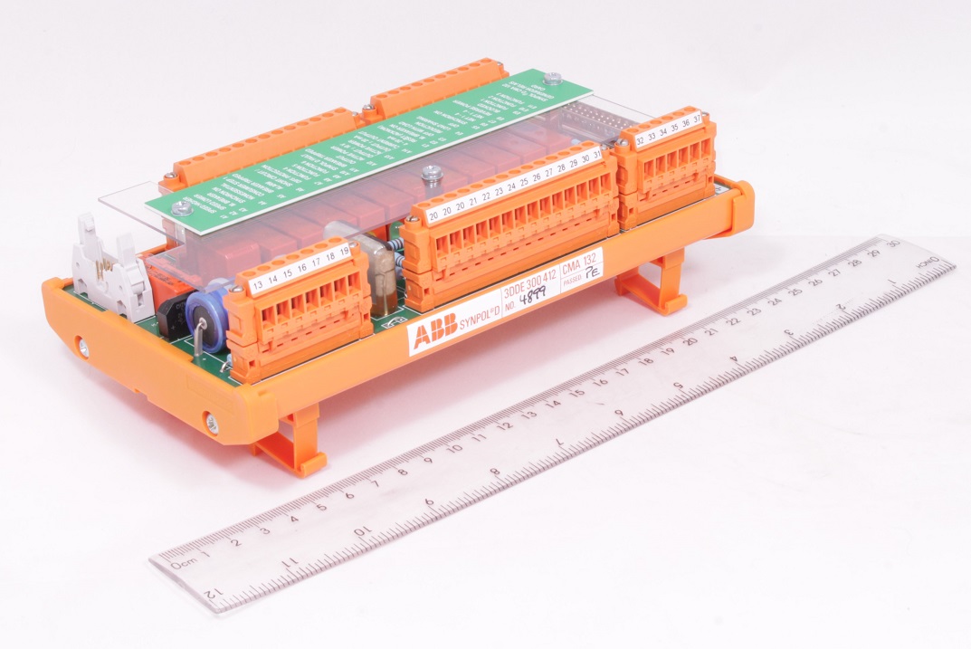 CMA132 Synpol-D ABB модуль блок