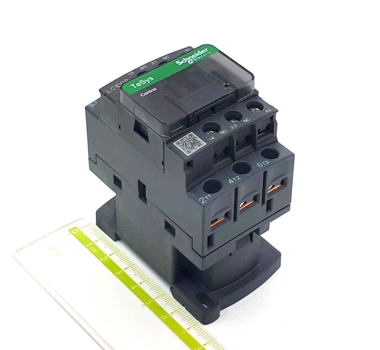 LC1-D09M7 25A 220VAC 4kW 400V 3P 1NO+1NC Schneider Electric контактор