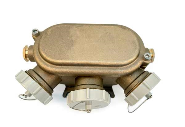 JB3-3 2P+E 10A/16A 230V IP56 АМЭО розетка судовая