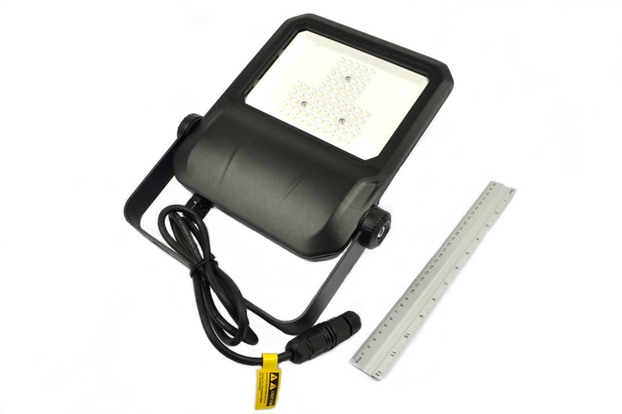 SFD-50 50W 100-277VAC IP67 80°х150° АМЭО прожектор светодиодный судовой