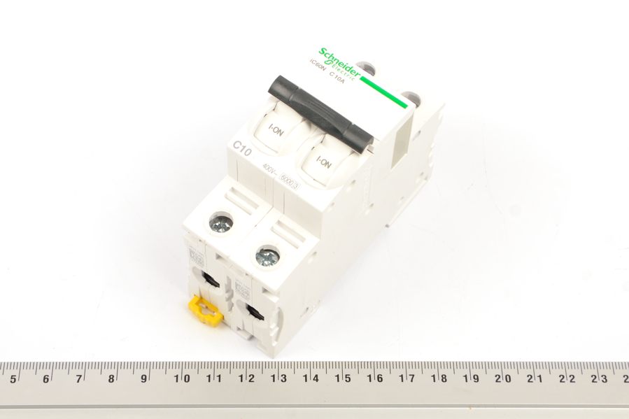 iC60N 2P 10A  6kA C 400VAC Schneider  Electric выключатель автоматический