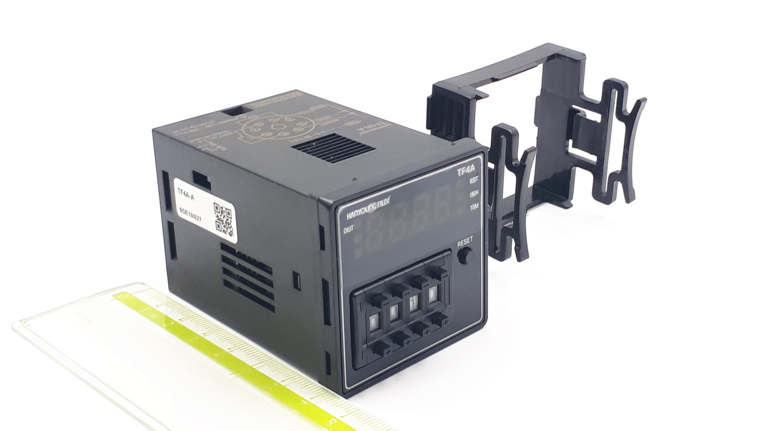 TF4A-A 9999c/59h59m 100-240VAC 50/60Hz Hanyoung NUX реле времени