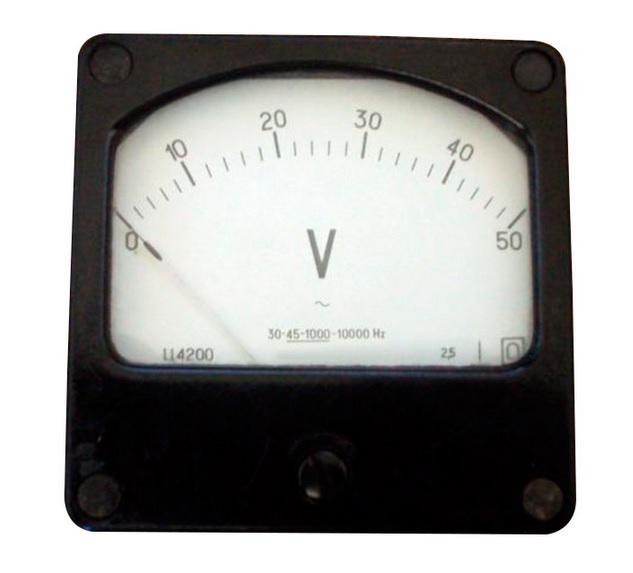 Ц4200 0-600V вольтметр