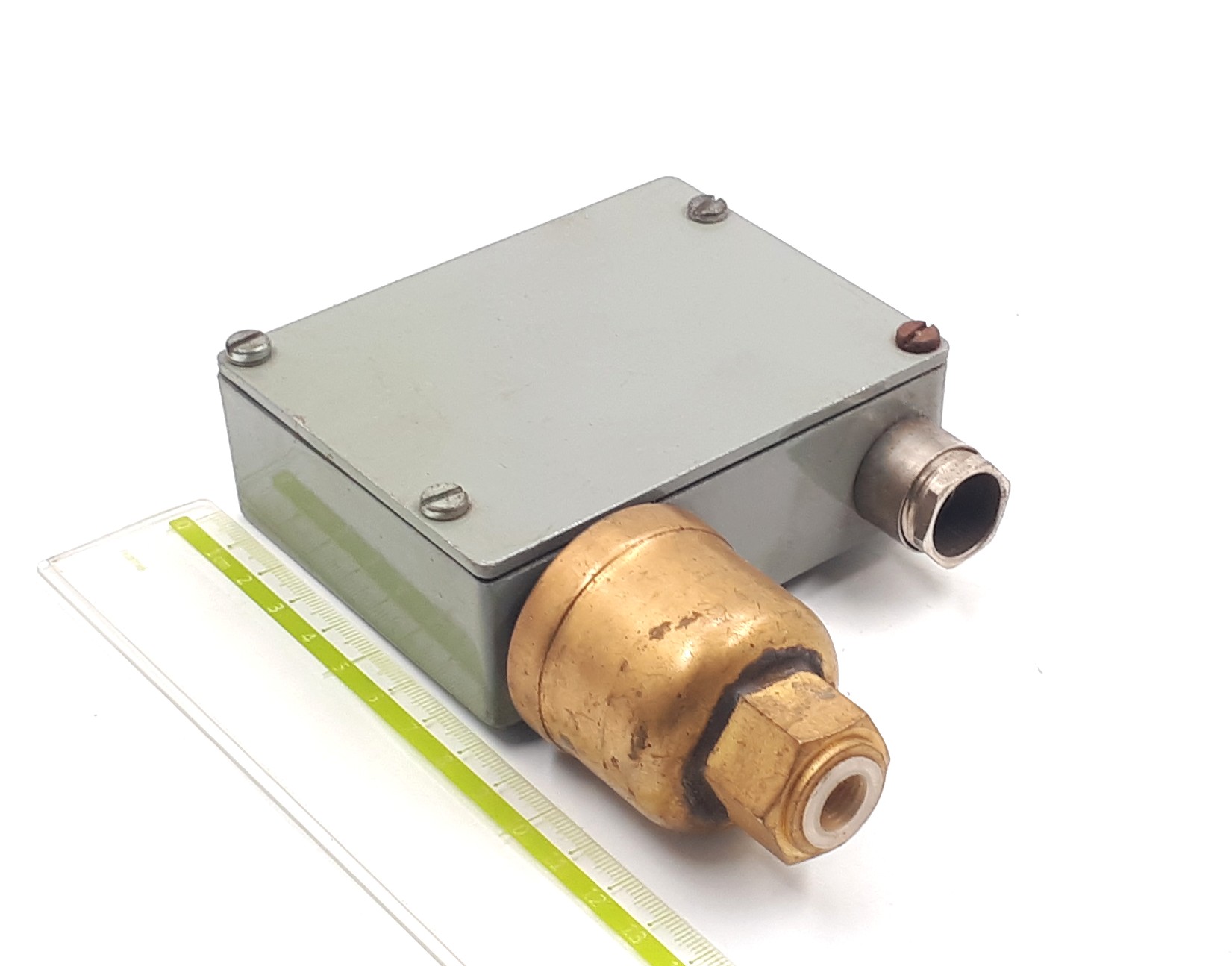 904.2675.901 0,2-2,5bar G1/4Rc Trafag датчик реле давления