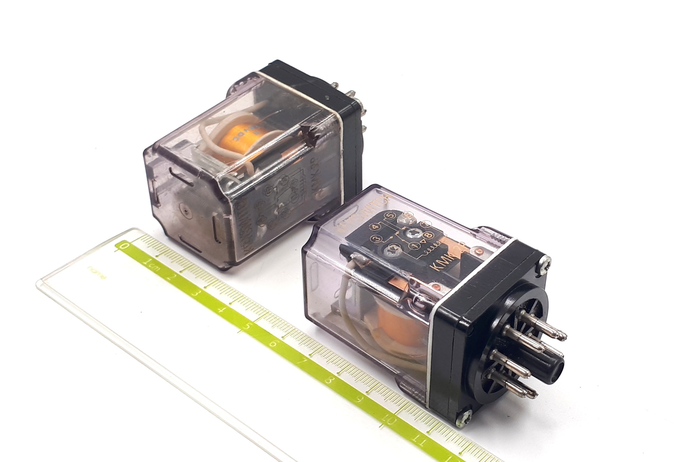 KMK2P 24VDC 2PDT Keyswitch реле промежуточное