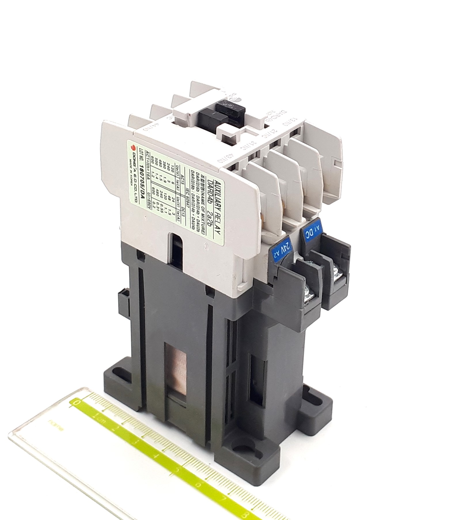 DARD4b 16A 24VDC 2NO+2NC Dong-A контактор