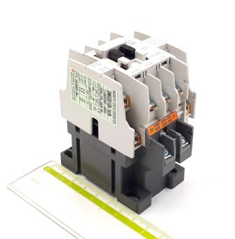 DMC12b 12A 380-440VAC 5,5kW 380-440V 3P 2NO+2NC Dong-A контактор