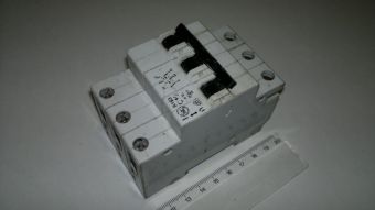 C10 S193 10A 3P 400V 50Hz Fael выключатель автоматический