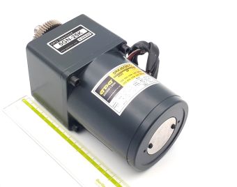 5RK40GN-C 40W 220VAC электродвигатель