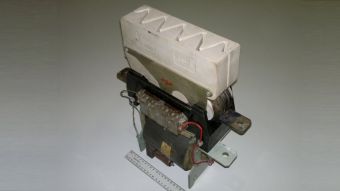 SU-M610 630A 220VDC 600V 1P(NO) 2NО+2NC Apena контактор