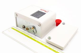 KP1 060-110166 -0,2-7,5bar diff 0,7-4,0bar G1/4R Danfoss датчик реле давления  