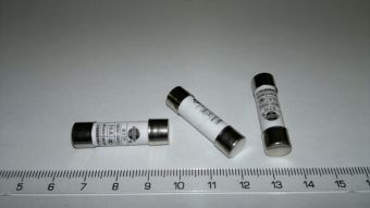 CH8(R014/RT19) 4A 500V 8,5х31,5mm предохранитель керамический