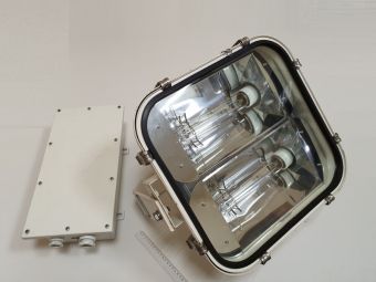 PF42S 2х400W 230VAC/50Hz IP67 прожектор натриевый судовой