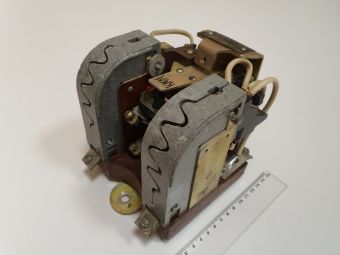 КПМ-131 ОМ2 80A 110VDC 2P DC контактор 