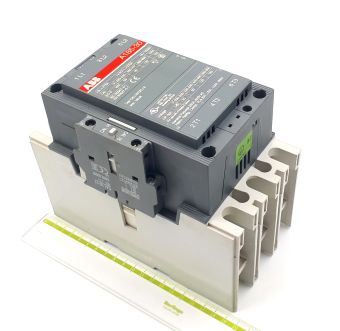 A185-30-11 275А 220VAC 90kW 400V 3P 2NO+2NC ABB контактор