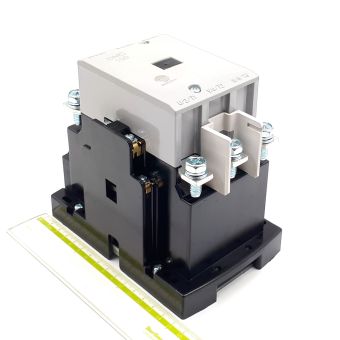 DMC100 105A 380-440VAC 55kW 380-440V 3P 2NO+2NC Dong-A контактор